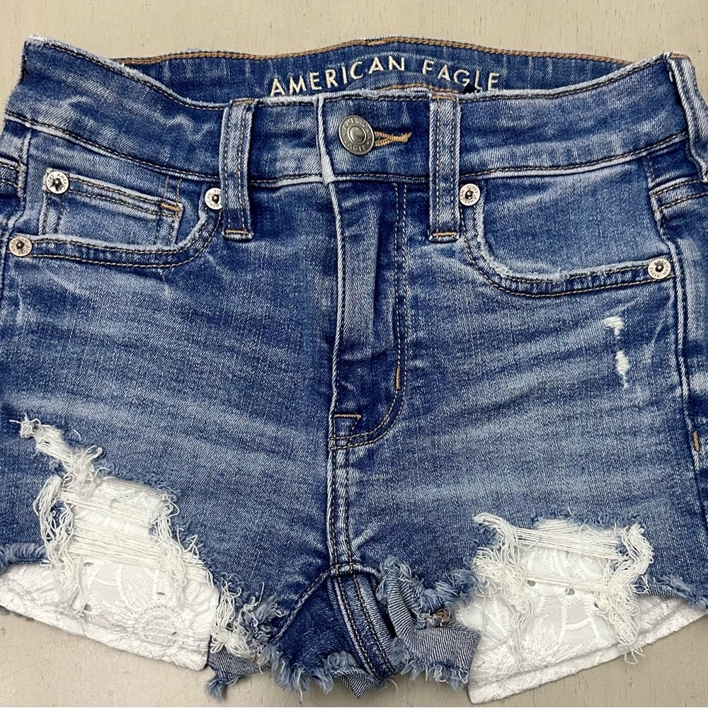 American Eagle Outfitters Classic Blue Denim Shorts - size 000 (triple zero)